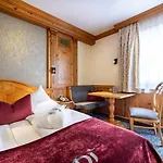 Alpenrose 4*