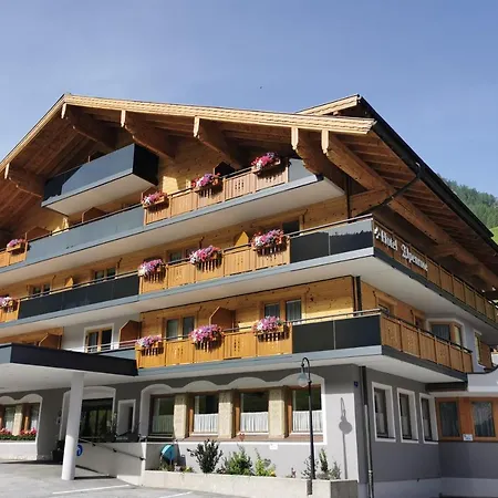 Alpenrose Hotel 4*