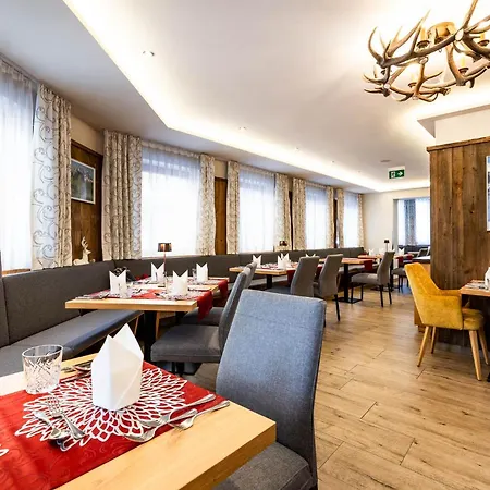 Alpenrose 4* Zauchensee