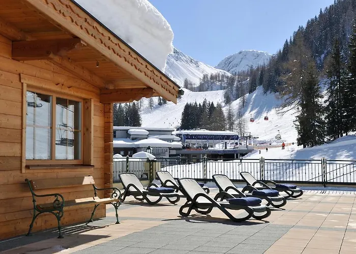 Hotel Alpenrose 4*